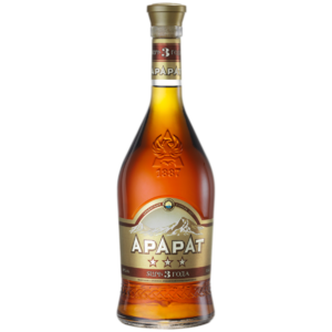 Коньяк "Арарат" 3 года 0,5 л